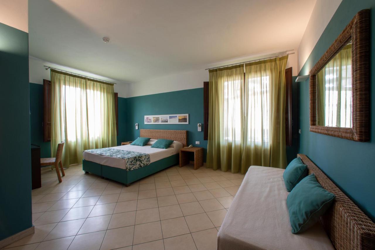 Insula Hotel Фавиньяна Экстерьер фото